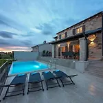 Bellevue Villa Sveti Lovreč Pazenatički